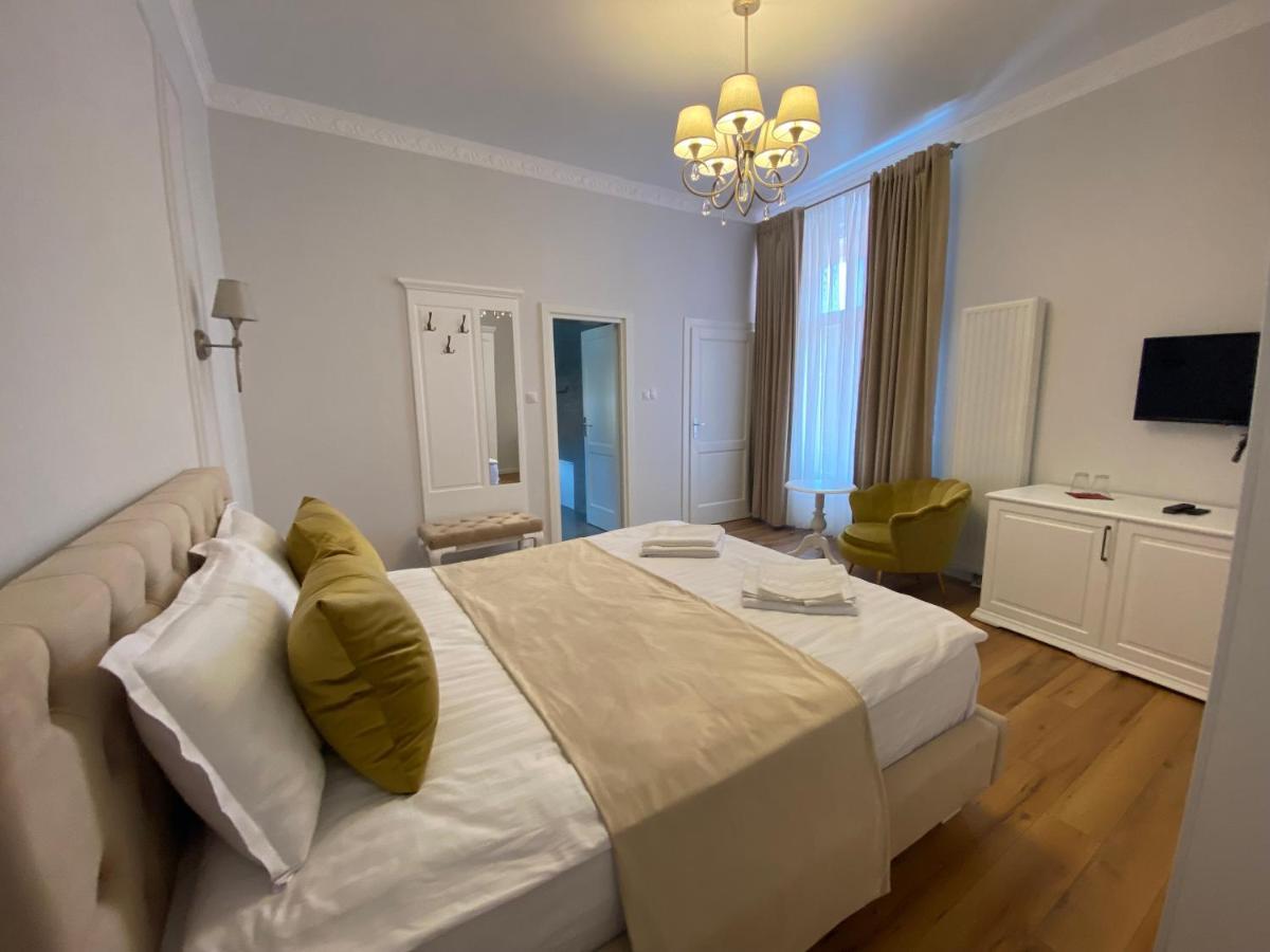 Pensiunea Korona And Restaurant Miercurea Ciuc Bagian luar foto