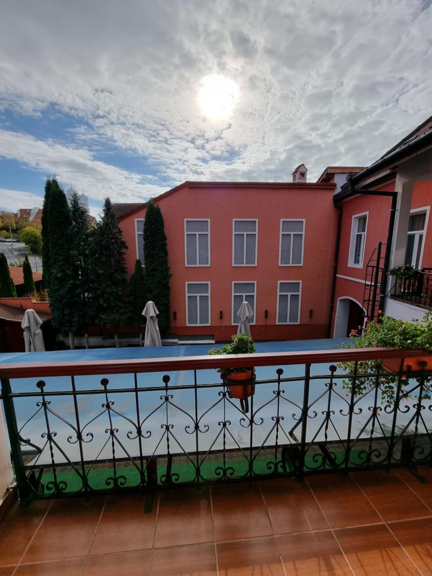 Pensiunea Korona And Restaurant Miercurea Ciuc Bagian luar foto